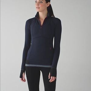 Lululemon Runderful 1/2 zip pullover navy/blk sz4